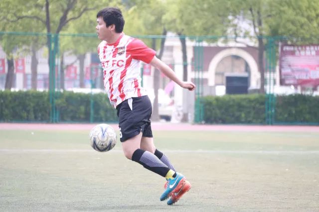 首钢签下外援香农-埃文斯 上赛季西甲场均17分